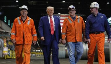 European Commission 'strongly regrets' US plan for new steel tariffs