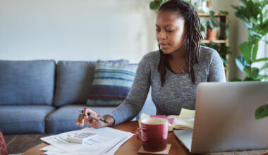 6 Smart Ways the Middle Class Can Retire Early