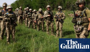 Ukraine war briefing: senior Ukrainian commander resigns after deadly Russian strike | Ukraine