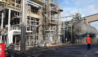 Climate Minister says gas shortage will lower greenhouse emissions