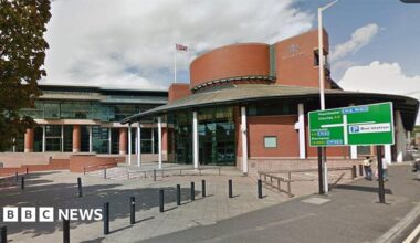 Home Office worker granted asylum applications for cash. "Imran Mulla, 39, from Blackburn, Lancashire, worked in the asylum team and manipulated the system to overturn a refused asylum claim, the Crown Prosecution Service (CPS) said."