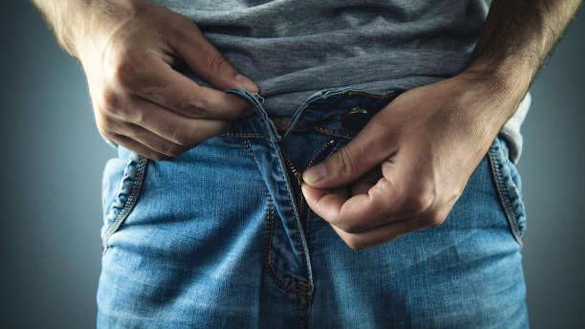 Luxembourg : ivre, il urine sur la voie publique et agresse la police
