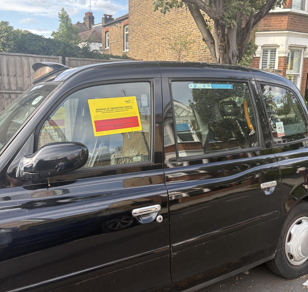 Abandoned/Stolen black cab?