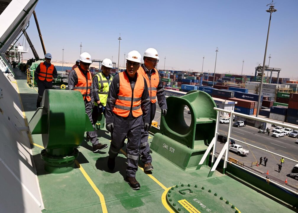 Madbouly reviews LNG infrastructure readiness at Ain Sokhna Port
