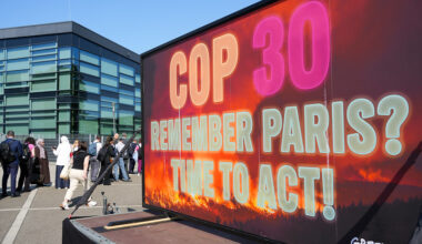 Climate talks delayed by agenda fight