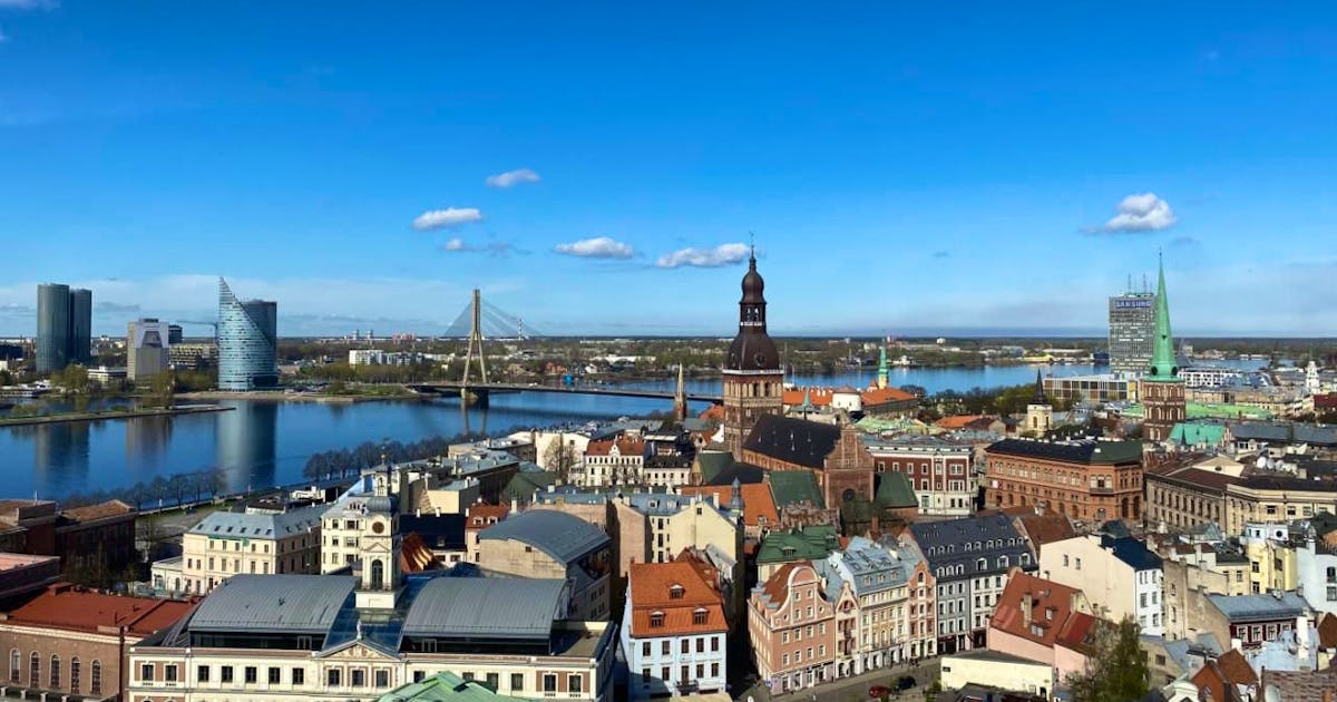 Politics: Latvia bans Russians and Belarusians from buying real estate