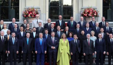 Au sommet de l’OTAN, la mise en scène des alliances