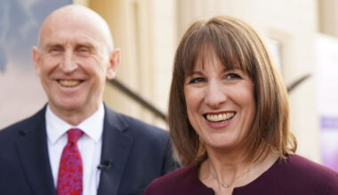 Pensioners issued Rachel Reeves tax raid alert - ‘how to avoid losing 87% of savings’ | Personal Finance | Finance