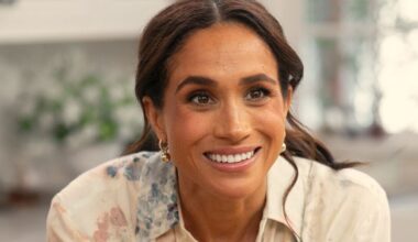 Royal Family LIVE: Meghan Markle 'thinks she always knows best' despite falling popularity | Royal | News