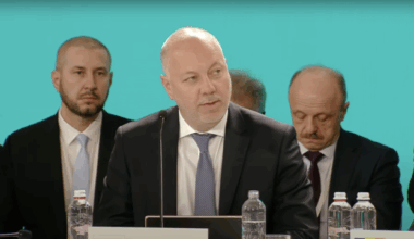 Russia must not be allowed to impose dark Soviet future on Ukraine