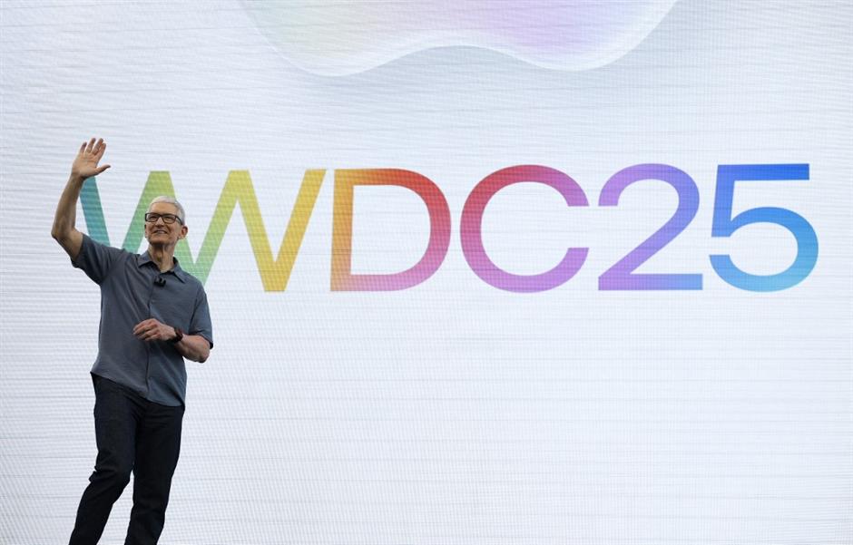 Apple plays it safe on AI despite Wall Street pressure