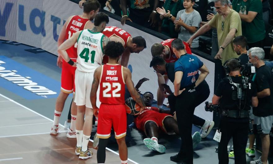 Μπαρτζώκας: «Ο τραυματισμός του Φαλ δείχνει σοβαρός»