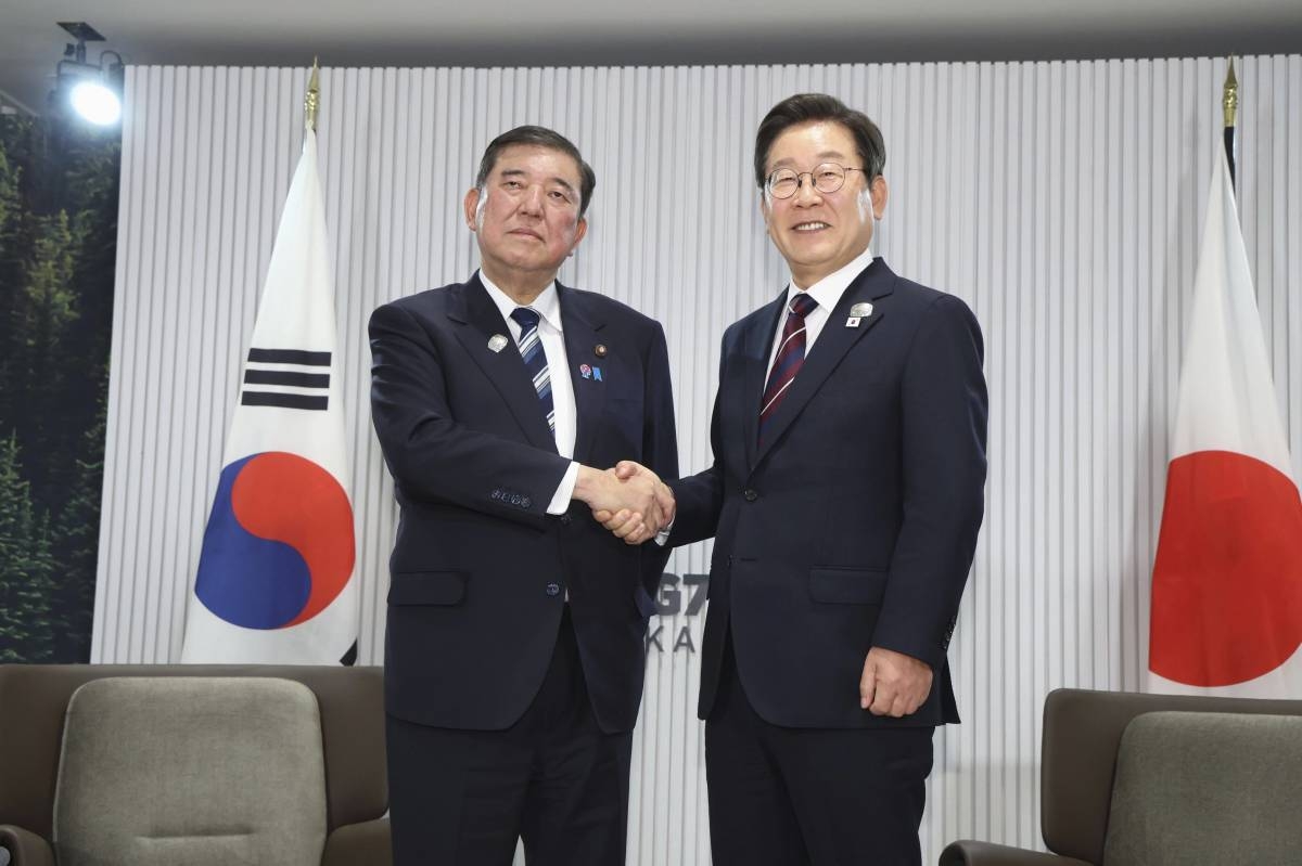 Japan, South Korea mark 60 years of ties