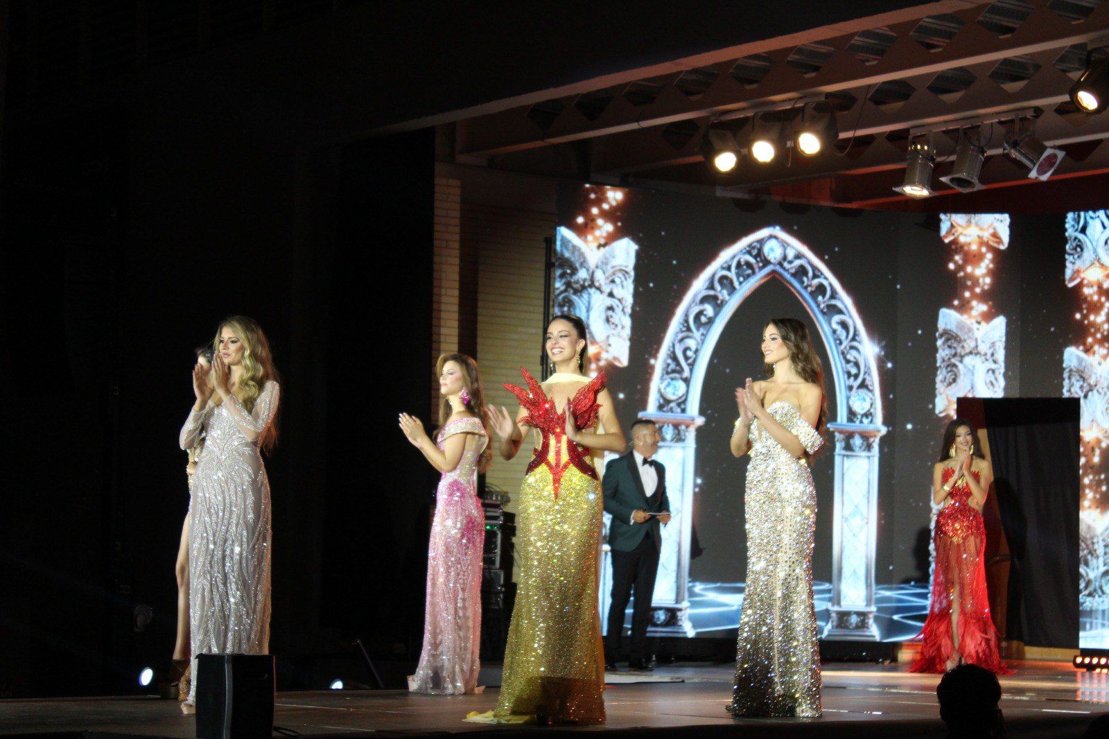 La leridana Aitana Jiménez gana el certamen Miss Grand Spain 2025
