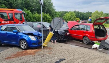 Niebezpieczne zlekceważenie znaku STOP. Trzy kobiety zderzyły się na skrzyżowaniu - Aktualności