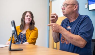 New tool makes employment accessible to locals who are deaf | Western Colorado