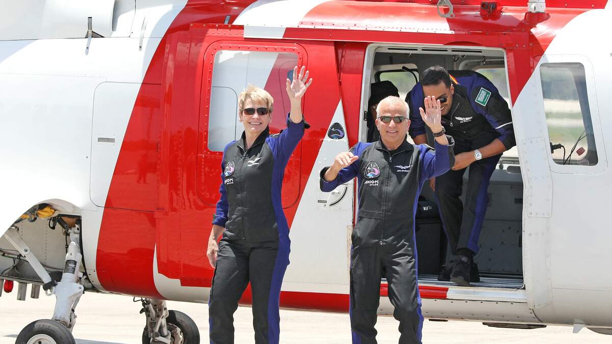 Iowa’s Peggy Whitson to Command Private Space Mission