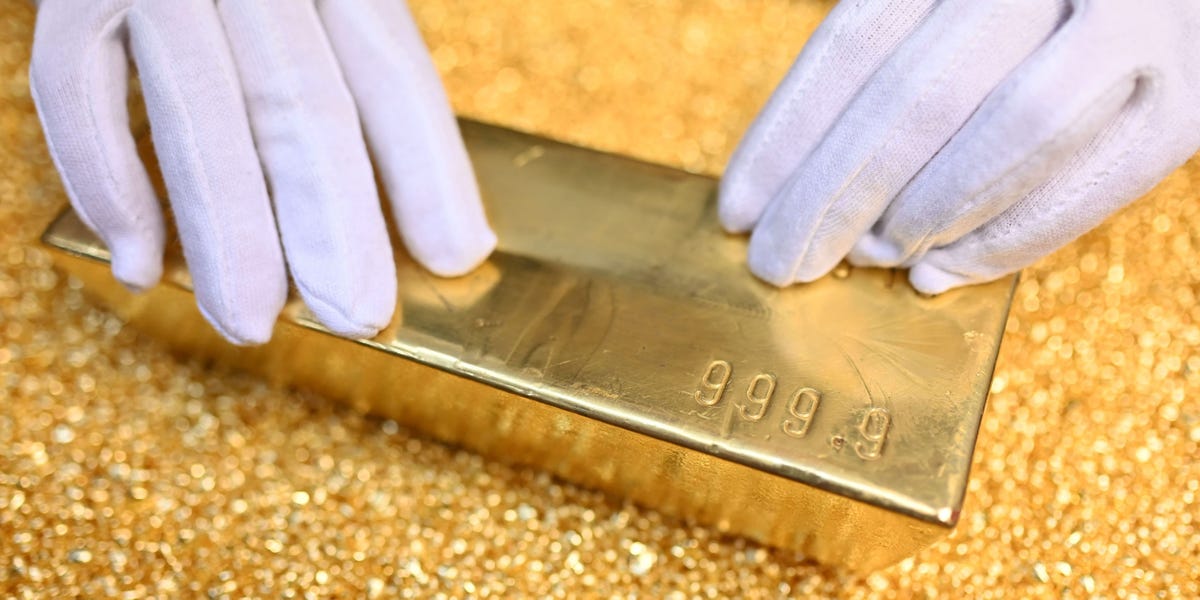 Central Banks Just Can't Get Enough Gold