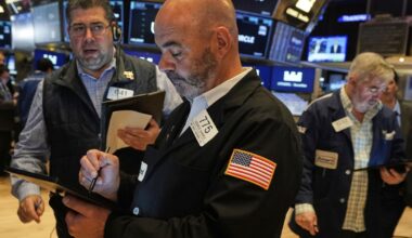 Wall Street recovers from Friday's shock as U.S. stocks rise and oil prices ease | News