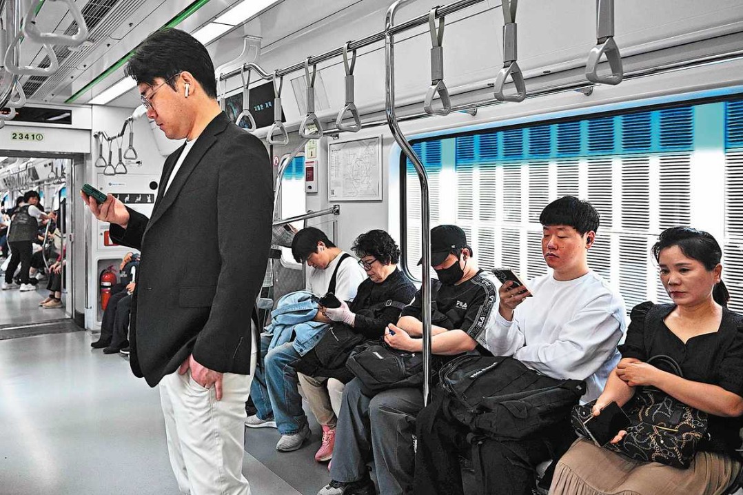 Questions raised over South Korea's 4.5-day workweek proposal