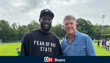 Mais que faisait Romelu Lukaku à l'académie du Standard dimanche ? "Il a dit qu'on pouvait mettre une table pour qu'il fasse des dédicaces"