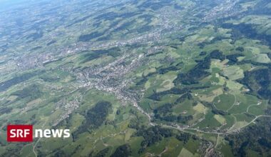 Better than Google - Swisstopo photographs every detail of Switzerland | Even in the age of satellites and drones, the national surveyors photograph a third of Switzerland every year.
