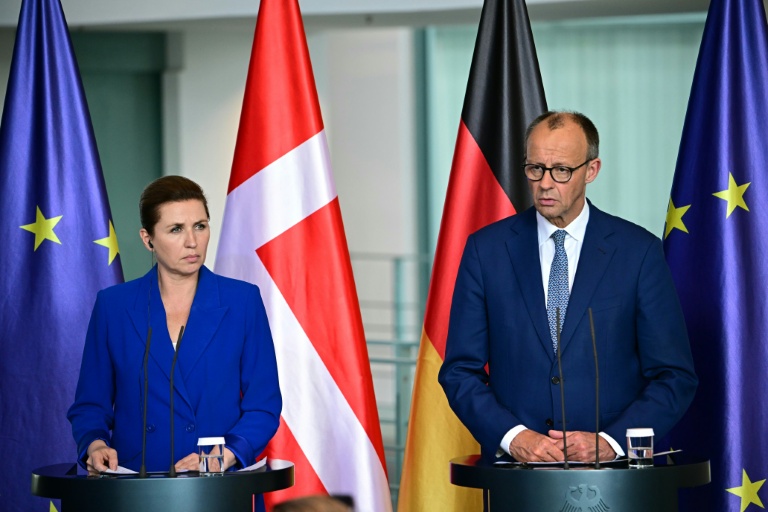 German Chancellor Friedrich Merz, on the right, and Danish Prime Minister Mette Frederiksen hold a joint press conference in Berlin (Tobias SCHWARZ)