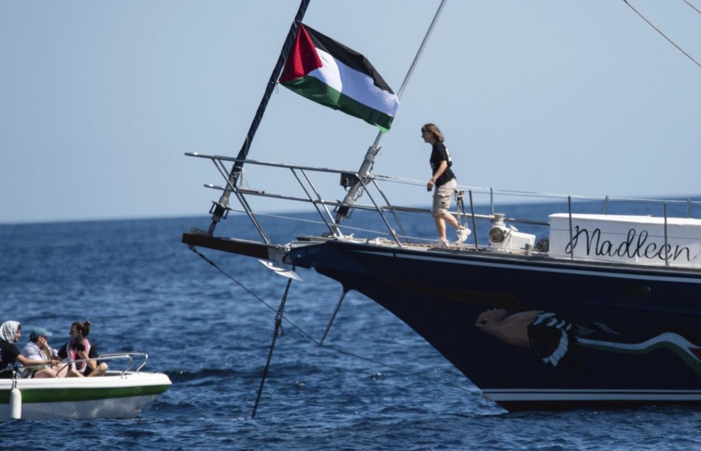 Israel fängt Gaza-Hilfsschiff „Madleen“ ab und will Aktivisten nach Hause schicken