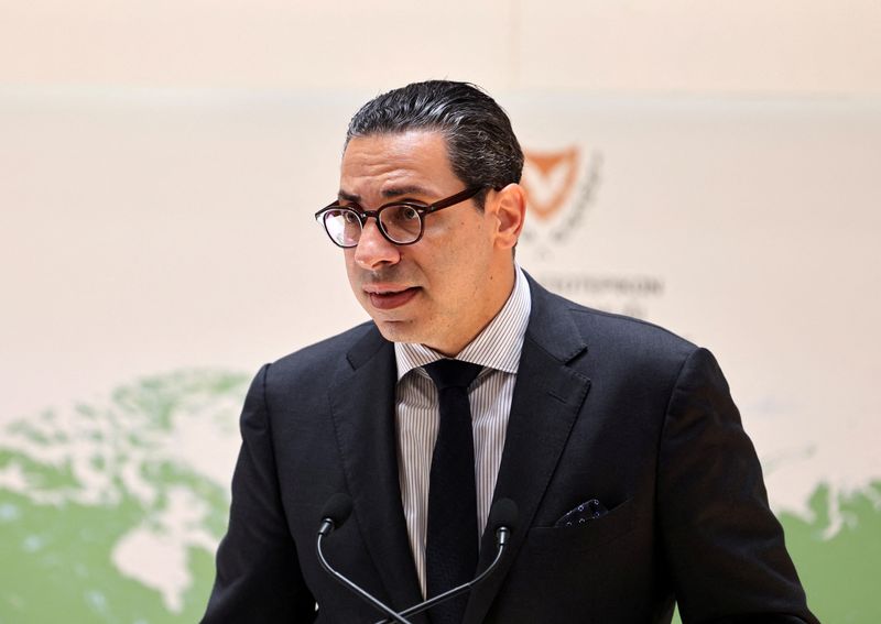 Cyprus receives requests to help evacuate Portugal, Slovakia citizens from Middle East