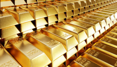 Central banks forecast more gold purchases, fewer US dollar reserves in years ahead
