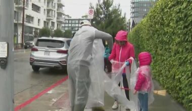 Los Angeles volunteers look to clean up, rehab the image of downtown after ICE protests