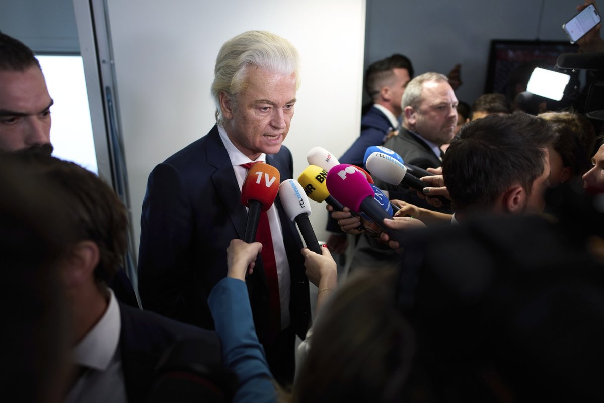 Hollandi paremäärmuslane Wilders ei saanud oma asüüliplaanile toetust ja lõhkus valitsuse