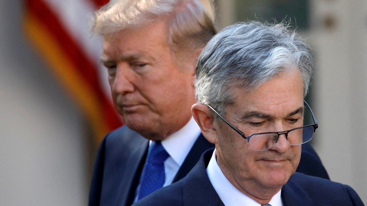 Trump urges Fed to slash interest rates by a full percentage point