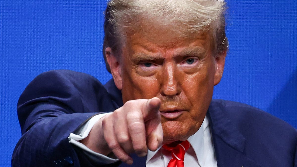 Putin being 'difficult' over Ukraine war, Trump says at NATO meet