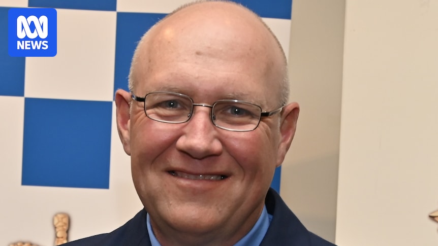 Tasmanian police officer shot dead in North Motton named as Constable Keith Anthony Smith