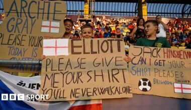 Euro U21 Championship: Czech Republic v England - live text and second half radio commentary