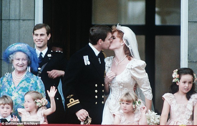 They eventually gave the crowds what they wanted and they kissed on the balcony to huge cheers from all around Buckingham Palace