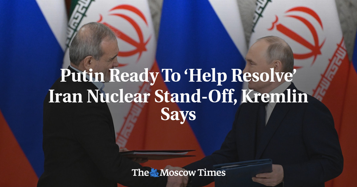 Putin Ready To ‘Help Resolve’ Iran Nuclear Stand-Off, Kremlin Says