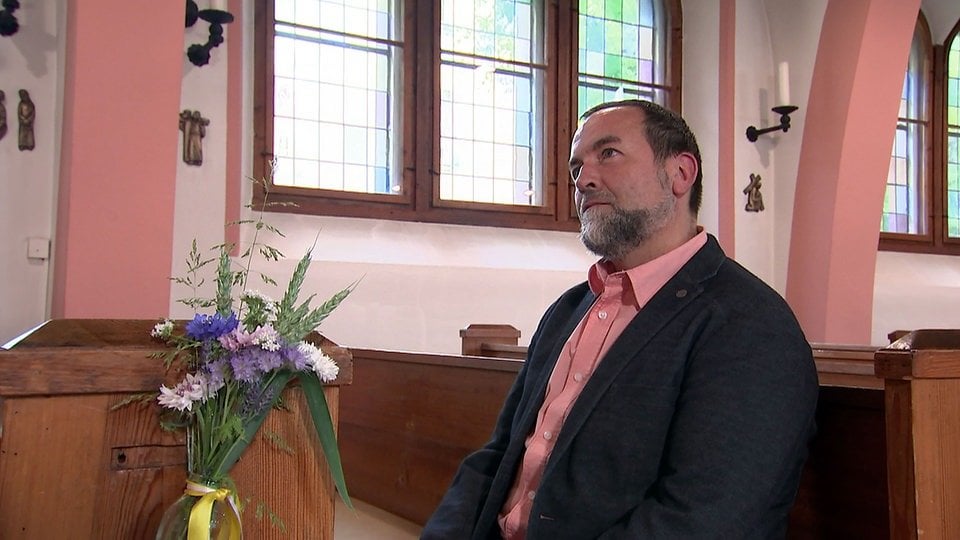 Kirche stoppt Aufarbeitung sexualisierter Gewalt in Ostdeutschland | MDR.DE