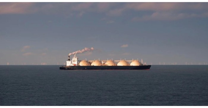 New Age | Govt brings 4 cargoes LNG to increase gas supply to industry