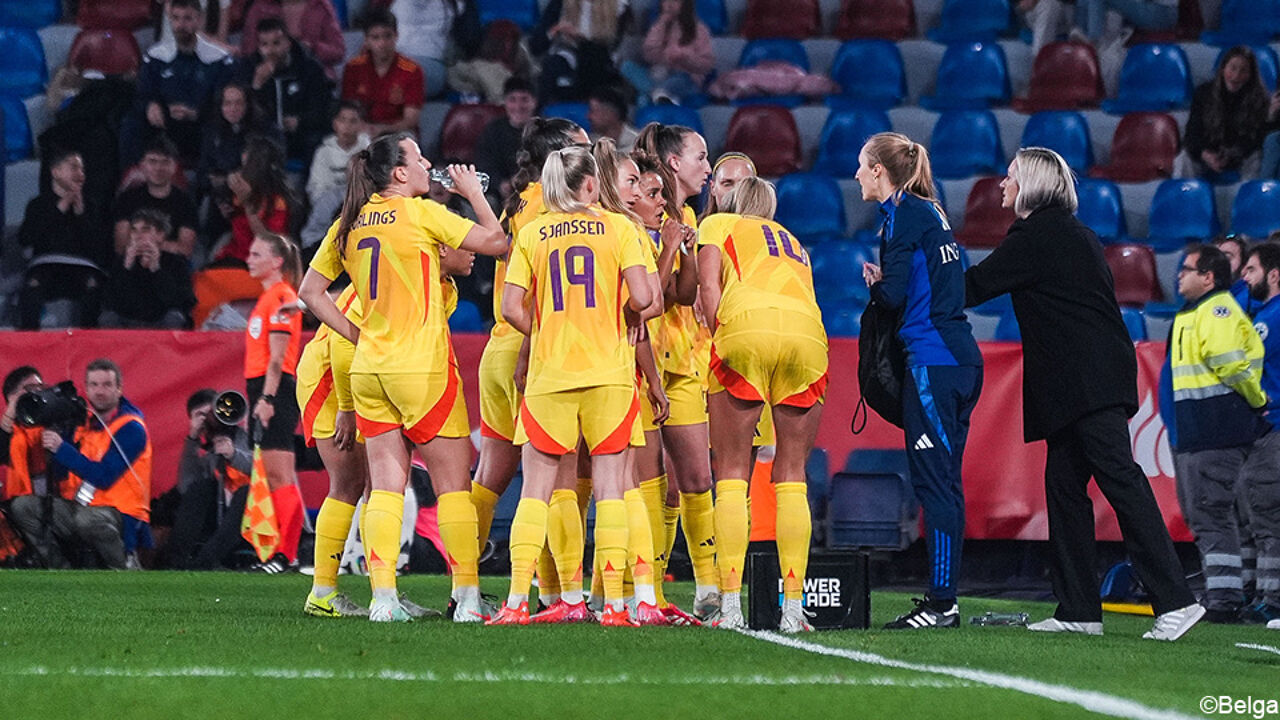"We weten allemaal hoe belangrijk het is": Red Flames moeten winnen van Portugal om in A-divisie te kunnen blijven