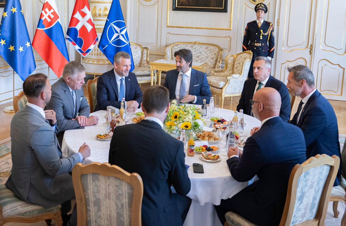 O neutralite chce hovoriť len Danko. Slovensko pôjde podľa Kaliňáka pri výdavkoch na
