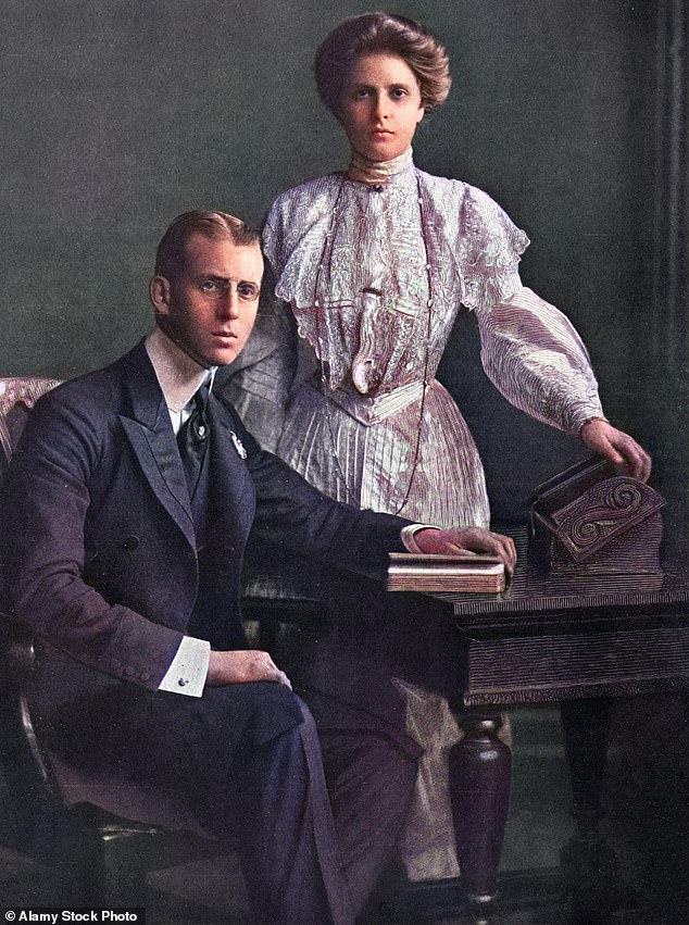 Princess Alice with her husband Prince Andrew of Greece