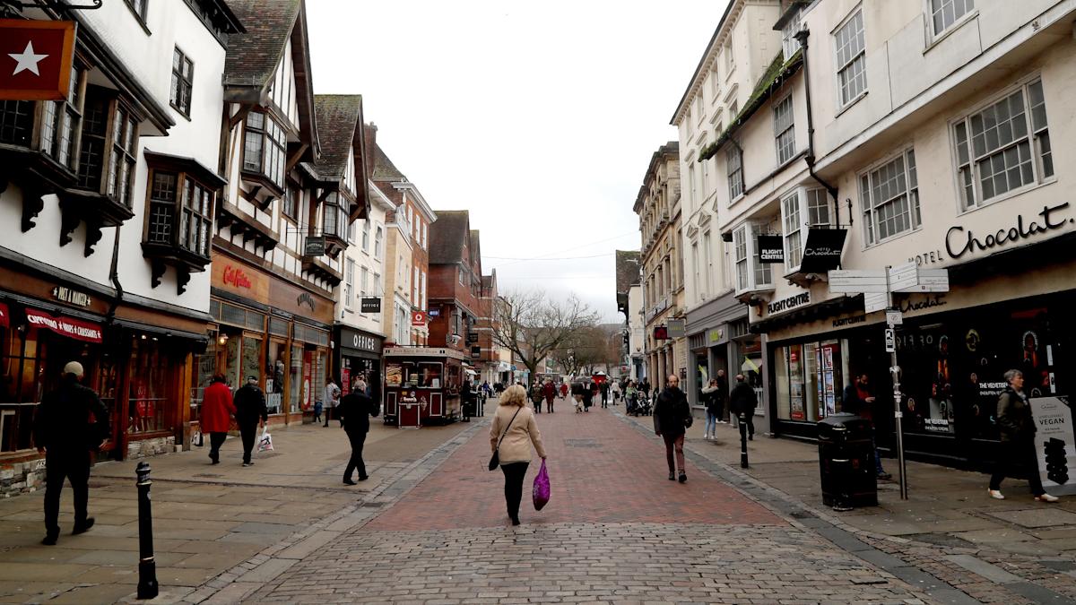 UK economy shrinks by more than expected in April – ONS