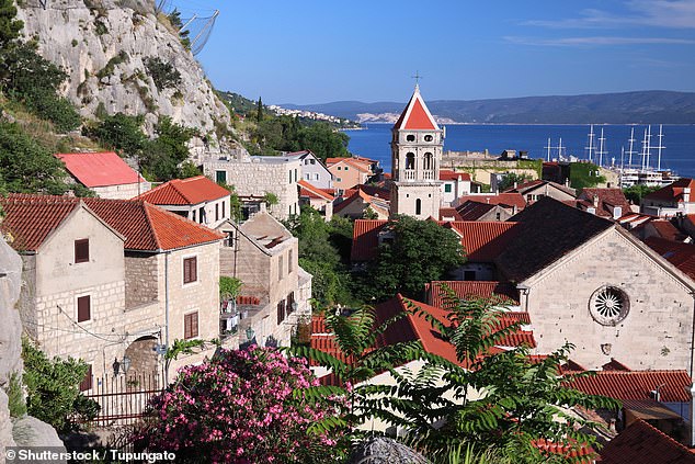 With the Cetina river and canyon cutting deeply through the centre of Omi¿, there are few cities along the Adriatic coast that have such a dramatic setting