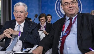 Driving seat: Fed chief Jerome Powell and Bank of England boss Andrew Bailey