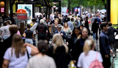 A High street chain is planning to shut 33 stores, with 71 more at risk, putting thousands of jobs on the line. Pictured: Stock image