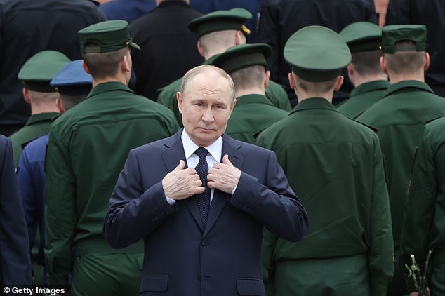 Vladimir Putin attends a wreath laying ceremony to the Unknown Soldier's Tomb in the Alexander Garden along the Kremlin wall -- June 22,2025