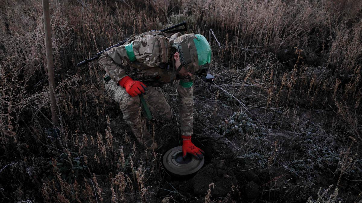 Finnland steigt aus Abkommen gegen Landminen aus | Russland hat den Vertrag nie unterzeichnet, Estland, Lettland und Litauen sind schon wieder raus. Um sich gegen Russland verteidigen zu können, will auch Finnland künftig offenbar auf Minen setzen.