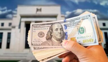 Over 200 Central Banks Reportedly Dump $48 Billion In US Treasuries Amid Concerns Over Dollar's Stability: 'The Drop Is Unusual'